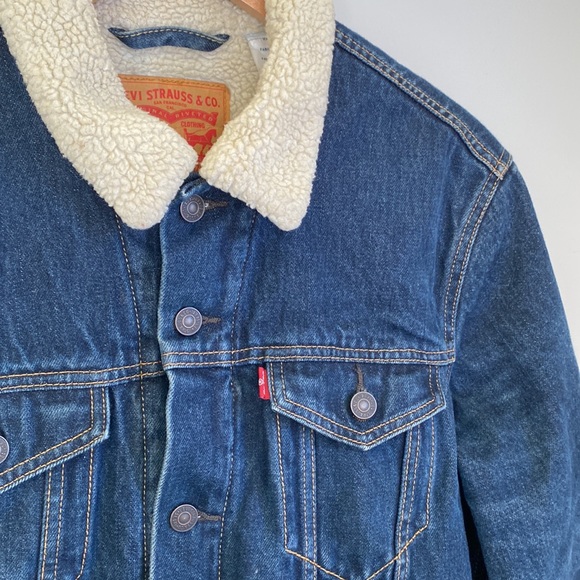 Levi's sherpa jean jacket - Picture 9 of 16
